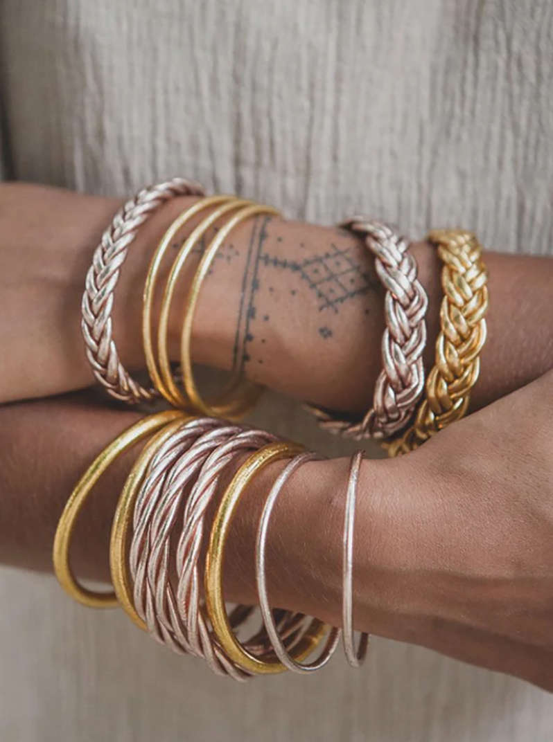 Slim Bangle, Yellow Gold Leaf