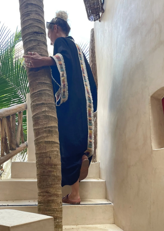 Rockin Gypsy - El Matador Maxi Kimono Black