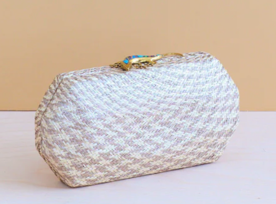 Likha - DUSTY ROSE HOUNDSTOOTH CLUTCH - STRAW CLUTCH