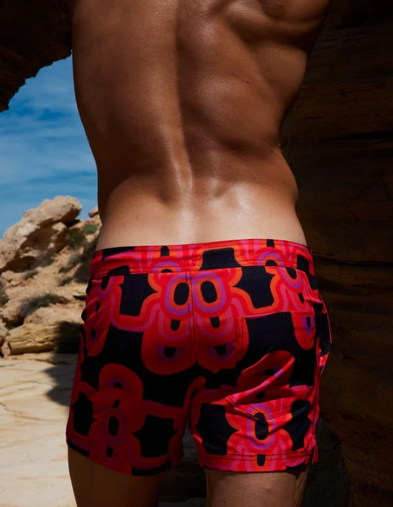 Julia Clancy - Sunset Rooftop Board Short Olympia - Black