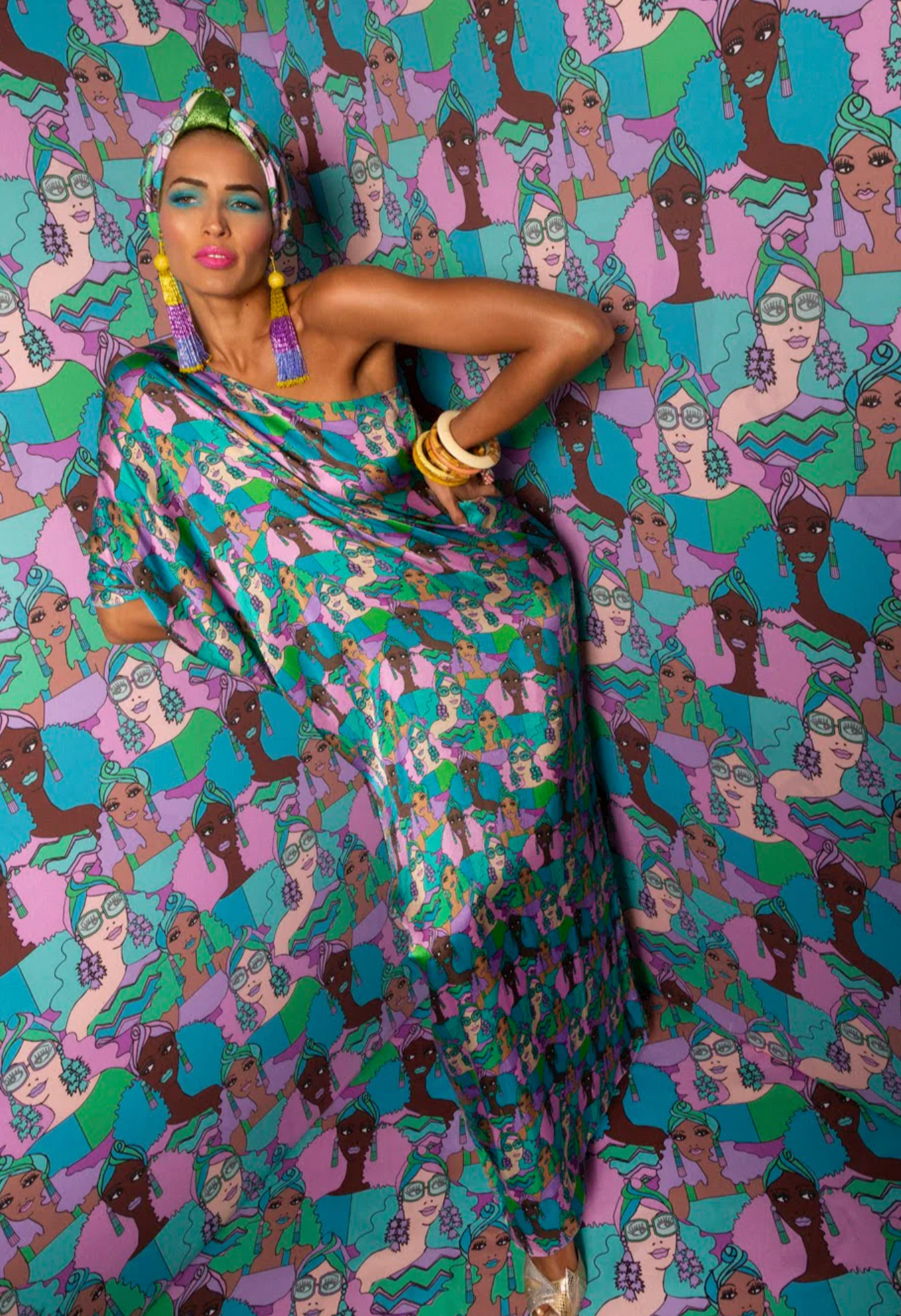Julia Clancey - Lady Turbanista Azure Kaftan