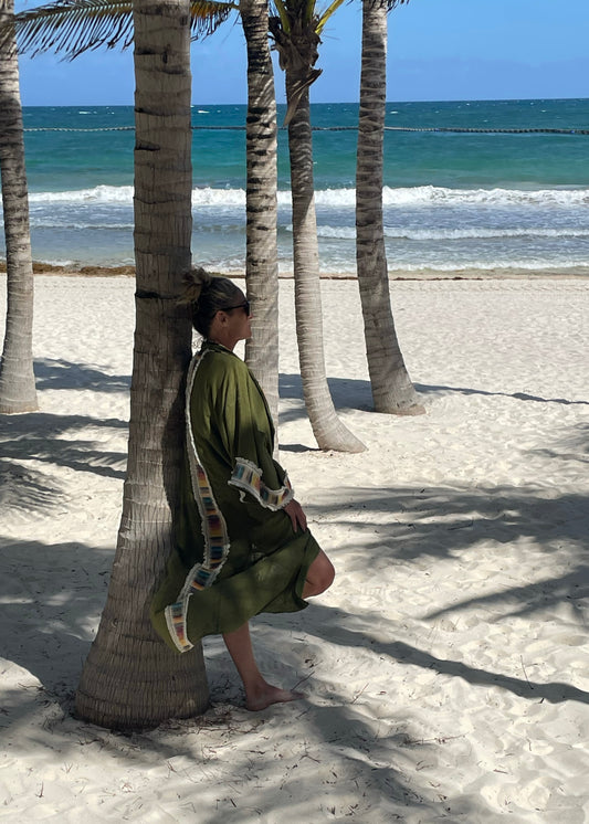 Rocking Gypsy - El Matador Maxi Kimono Olive