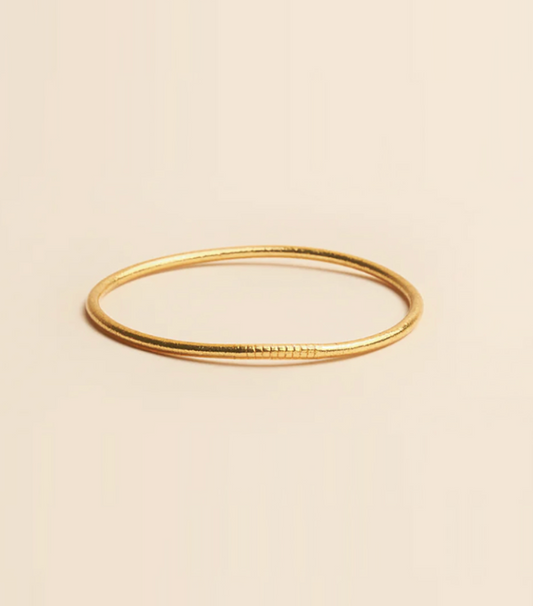 Slim Bangle, Yellow Gold Leaf