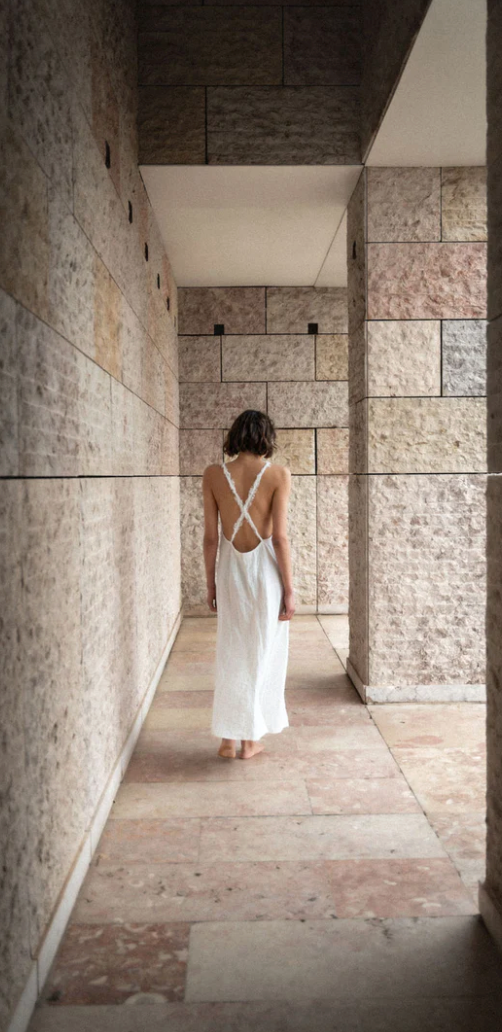 A Perfect Nomad - Bora Bora Dress (White) Linen backless dress