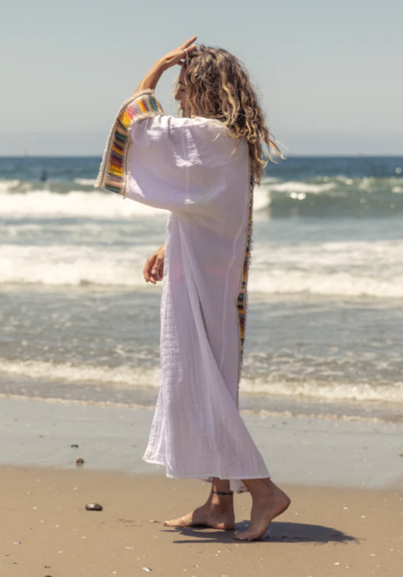 Rocking Gypsy - El Matador Maxi Kimono White