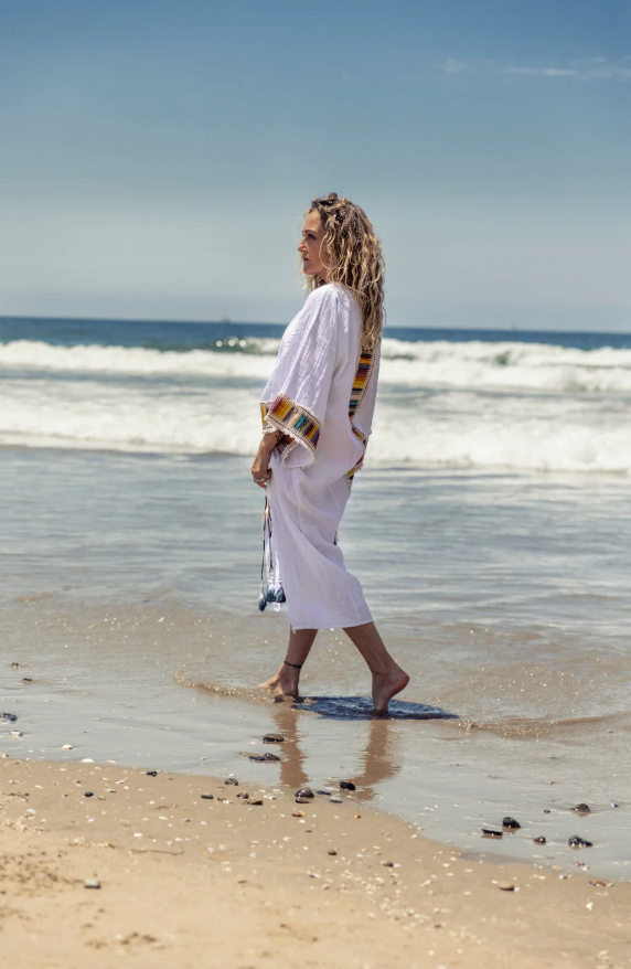 Rocking Gypsy - El Matador Maxi Kimono White