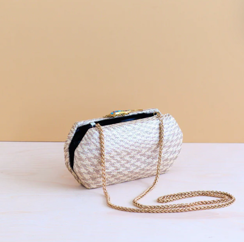 Likha - DUSTY ROSE HOUNDSTOOTH CLUTCH - STRAW CLUTCH