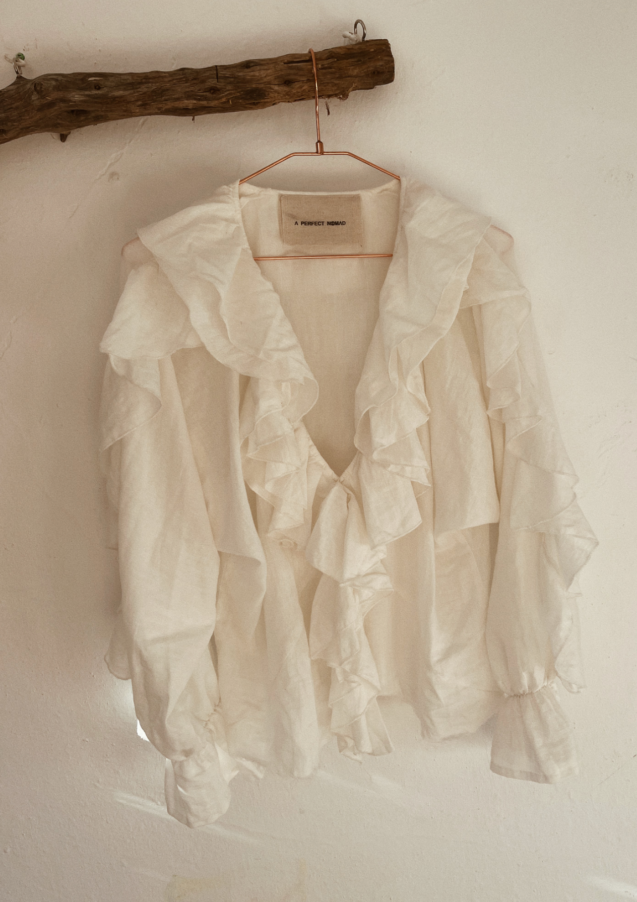 A Perfect Nomad - Stevie Blouse in White